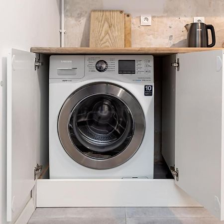 Stylish Apartment Swietojanska By Noclegi Renters Warschau Buitenkant foto